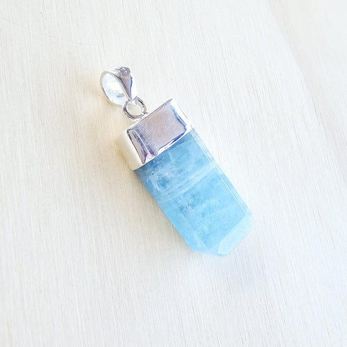Aquamarine Pendant | Aqua Radiance