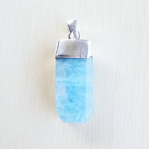 Aquamarine Pendant | Aqua Radiance