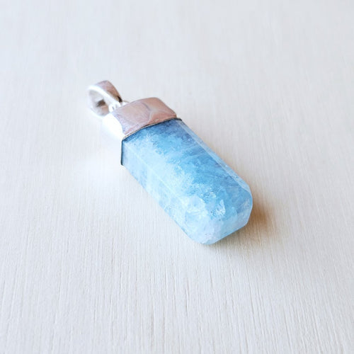 Aquamarine Pendant | Aqua Radiance