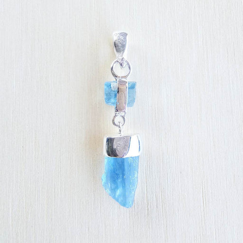 Aquamarine Pendant | Silent Communication