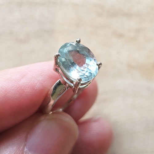 Aquamarine Ring | Clear Expression