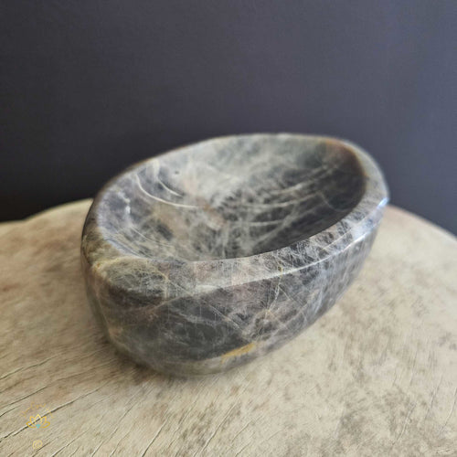 Black Moonstone | Bowl 854gms