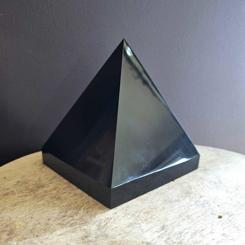 Black Obsidian | Pyramid 1.17kgs