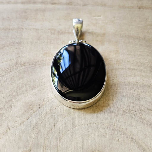 Black Onyx Pendant | Mystic Elegance