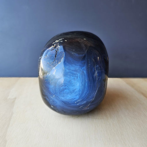 Blue Amber Skull Carving | The Keeper Of Memories