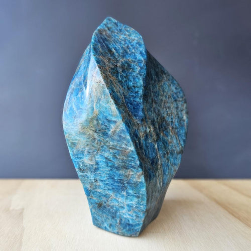 Blue Apatite Extra Large Flame | Soft Authority