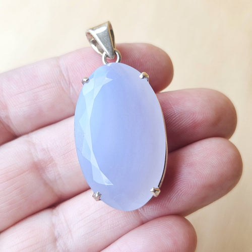 Blue Chalcedony Pendant | Blue Lotus Light