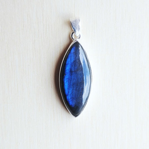 Blue Fire Labradorite Pendant | Celestial Spark