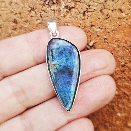 Blue Fire Labradorite Pendant | Inner Channelling