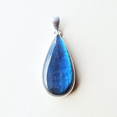 Blue Fire Labradorite Pendant | Inner Mystic