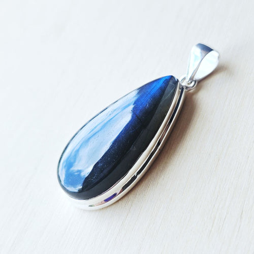 Blue Fire Labradorite Pendant | Inner Mystic