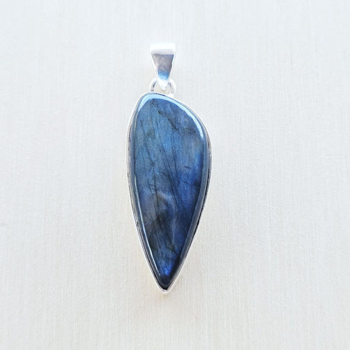 Blue Labradorite Pendant | Celestial Spark