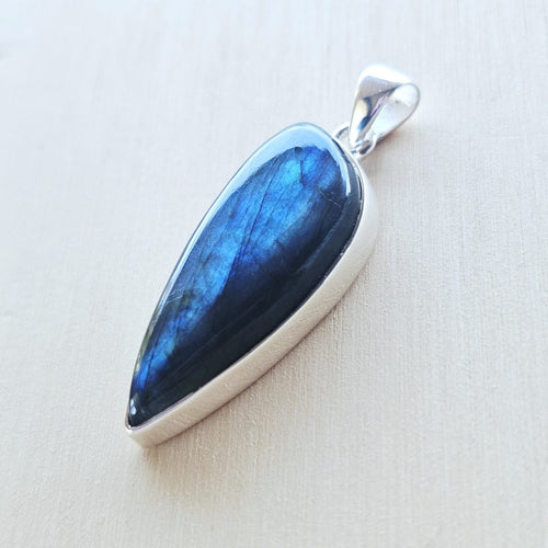 Blue Labradorite Pendant | Celestial Spark