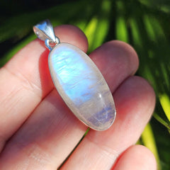 Blue Moonstone Pendant | Intuition Activated