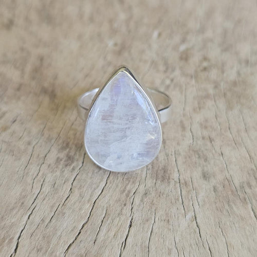 Blue Moonstone Ring | Goddess Of The Moon