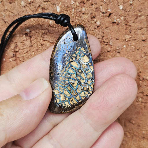 Boulder Opal Pendant | Outback Streamstone