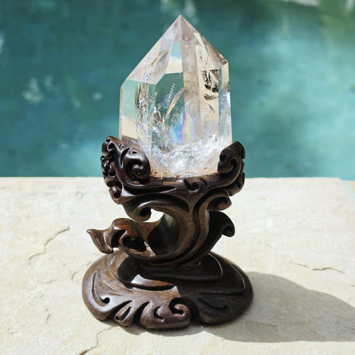 Brazilian Clear Quartz Generator on Stand | Rainbow Spectrum