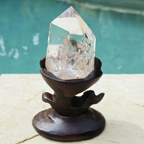 Brazilian Clear Quartz Generator on Stand | Rainbow Spectrum