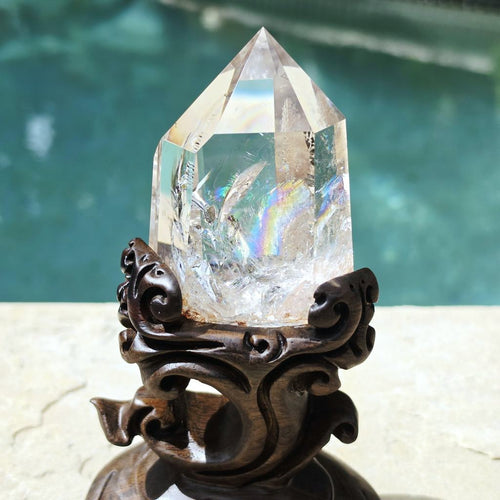 Brazilian Clear Quartz Generator on Stand | Rainbow Spectrum