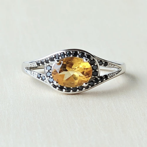 Brazilian Faceted Citrine & Black Spinel Ring | Golden Contrast