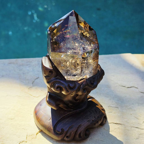 Brazilian Smoky Quartz Generator | Custom Stand 852gms