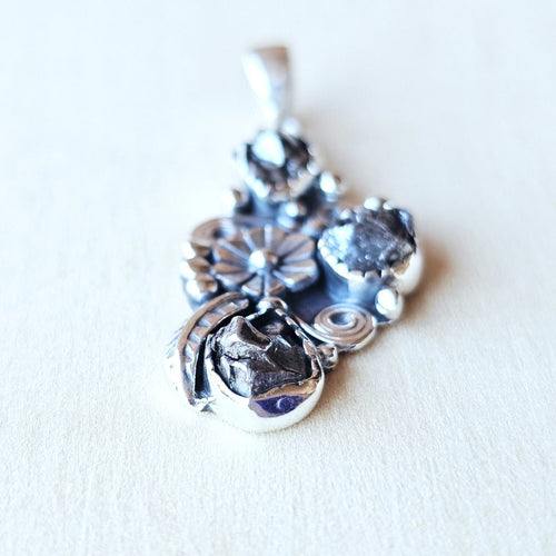 Campo Del Cielo Pendant | Trinity Of The Stars