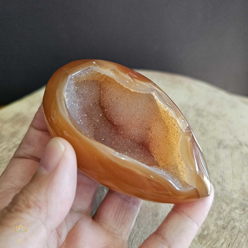 Carnelian | Druzy Egg 144gms