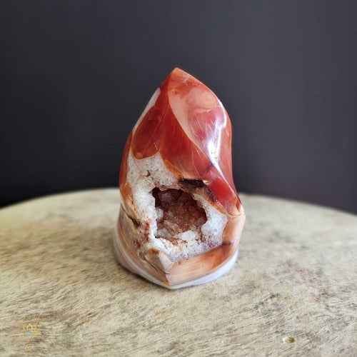 Carnelian | Flame 324gms