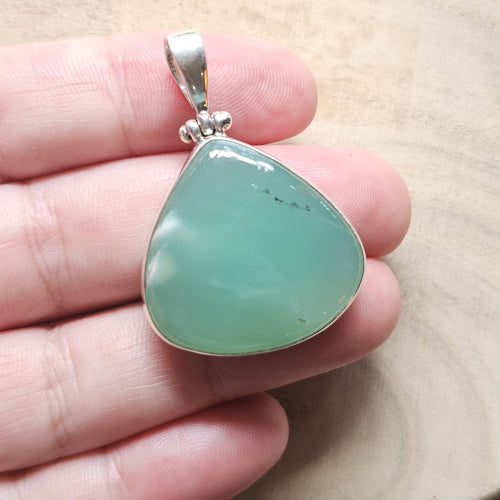 Chrysoprase Pendant | Spiritual Reset