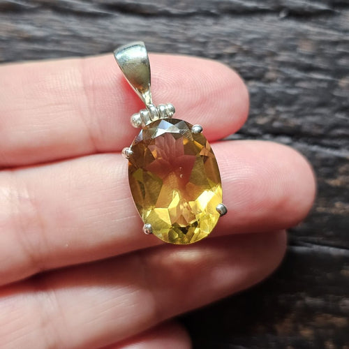 Citrine Pendant | Energetic Regeneration