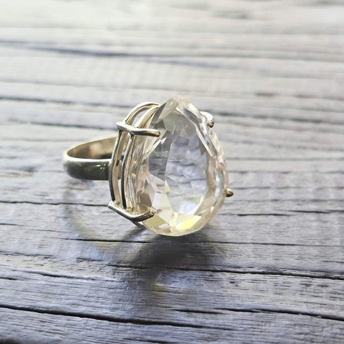 Clear Quartz Ring | Universal Truth