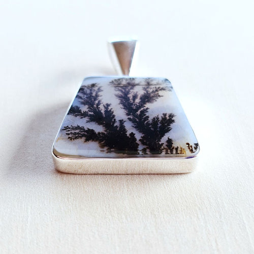 Dendritic Agate Pendant | Inner Balance
