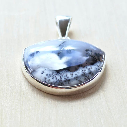 Dendritic Agate Pendant | Inner Balance