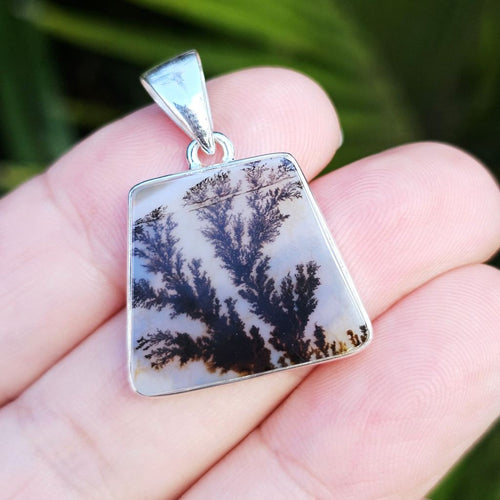 Dendritic Agate Pendant | Inner Balance