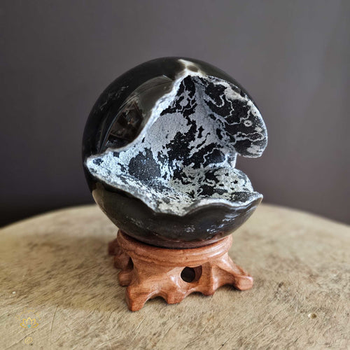 Druzy Agate & Manganese | Sphere 630gms