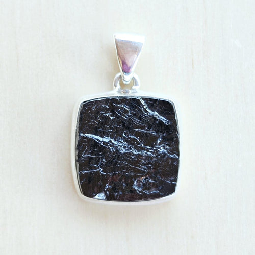 Elite Shungite Pendant | Organic Cleanse