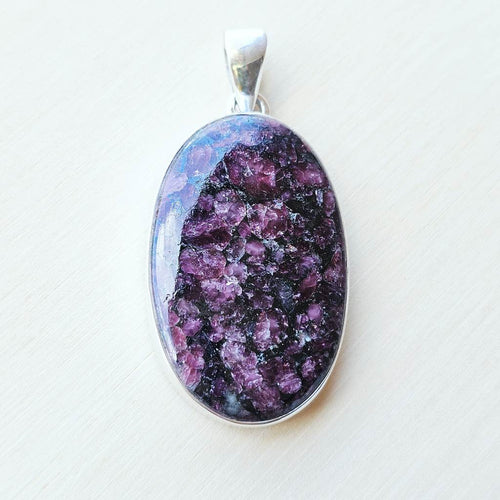 Eudialyte Pendant | Hearts Harmony