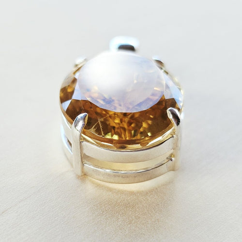 Faceted Citrine Pendant | Abundant Ally