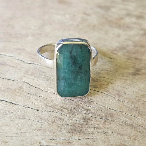 Faceted Emerald Ring | Heart Frequency