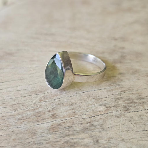 Faceted Emerald Ring | Spiritual Companion