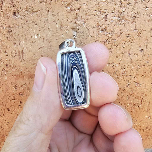 Fordite Pendant | Painted Pulse