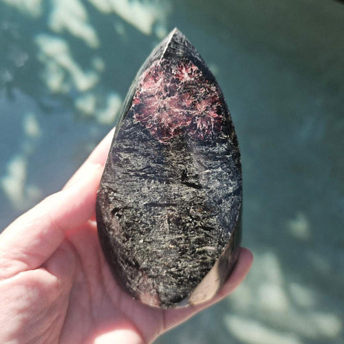 Garnet & Fuchsite Flame | Ancient Landscape