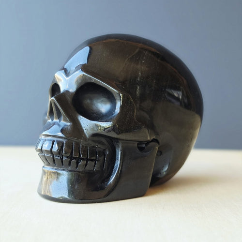Gold Sheen Obsidian Skull | Guardian Of The Shadows
