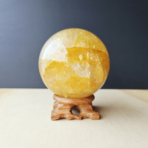 Golden Healer Sphere | 939gms