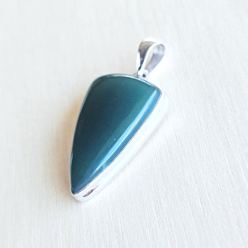 Green Aventurine Pendant | Abundant Pulse