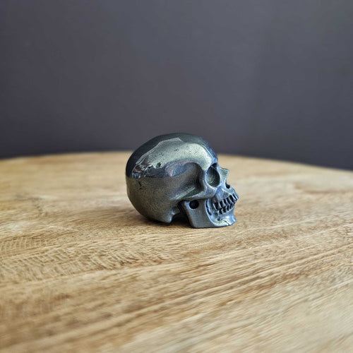 Hematite Skull | Ancient Guardian