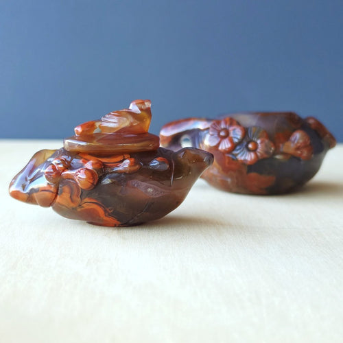 Hubei Agate Teapot With Bird Lid | Bird In An Autumn Tea Garden