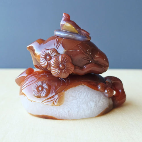 Hubei Agate Teapot With Bird Lid | Birds And Blossum