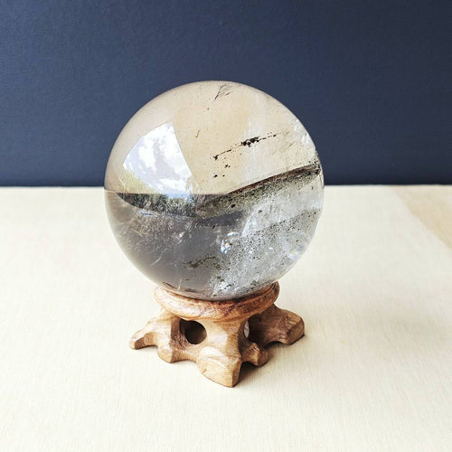 Inclusion Phantom Quartz | Sphere 545gms