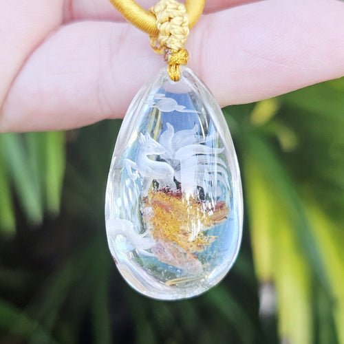 Inclusion Quartz Reverse Etched 9 Tail Fox | Necklace